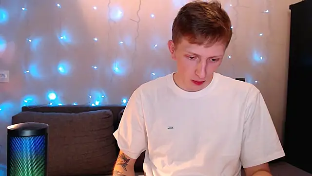 juliaanddima online show from 7, 10, 2025