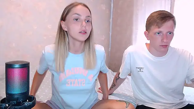 juliaanddima online show from 15, 7, 2026
