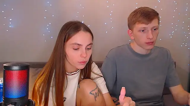 juliaanddima online show from 12, 3, 2025