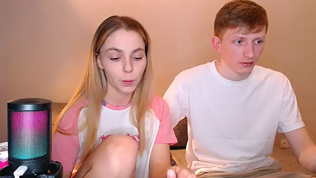 juliaanddima online show from 31, 1, 2026