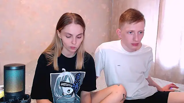 juliaanddima online show from 10, 6, 2026