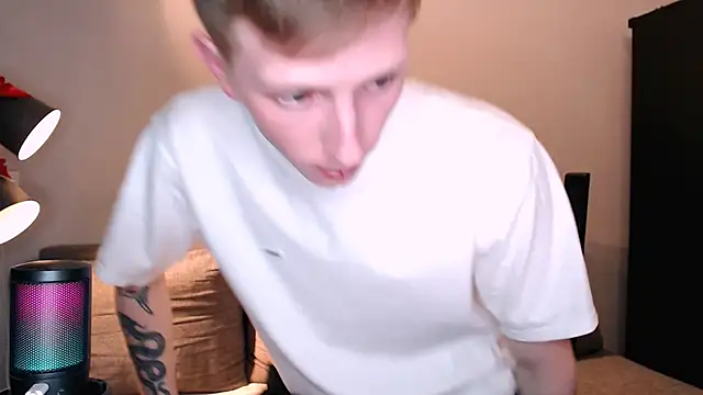 juliaanddima online show from 1, 12, 2025