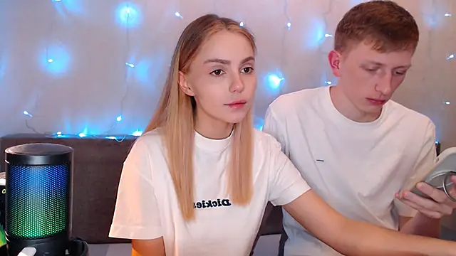 juliaanddima online show from 20, 9, 2025