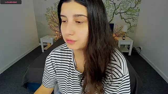 Linda EX online show from 8, 2, 2025