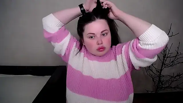 Snapshot of Emily_Mo chatting on 1, 5, 2026 Emily Mo online show from 1, 5, 2026