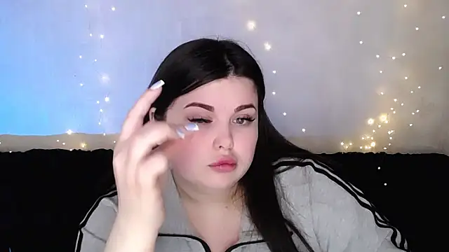 Emily Mo online show from 10, 3, 2026