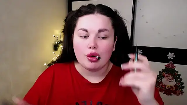 Emily Mo online show from 4, 12, 2025