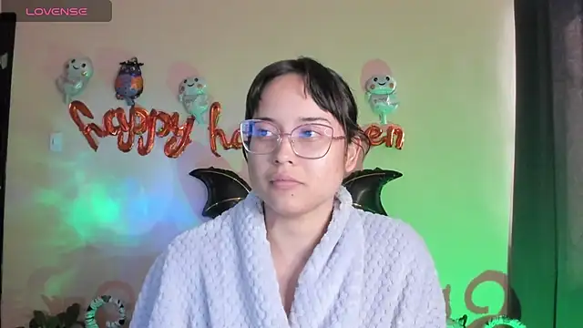 shantalc3rezo online show from 21, 10, 2025