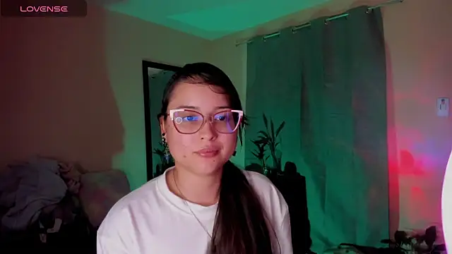 shantalc3rezo online show from 6, 3, 2026