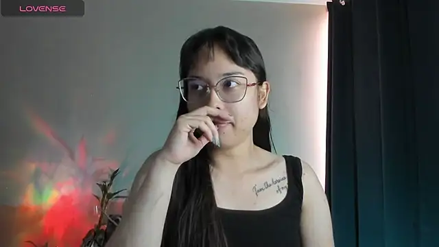 shantalc3rezo online show from 13, 10, 2025