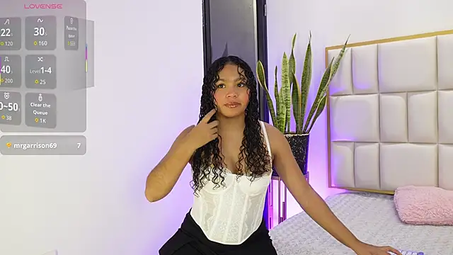 Anais aradia online show from 17, 12, 2025