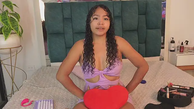Snapshot of Anais_aradia chatting on 21, 5, 2026 Anais aradia online show from 21, 5, 2026