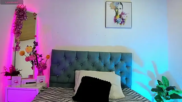 mia thompsonn  online show from 20, 2, 2026