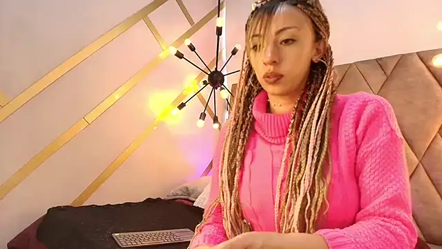 Snapshot of mia_thompsonn_ chatting on 16, 7, 2026 mia thompsonn online show from 16, 7, 2026