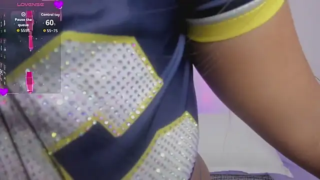 Snapshot of kiara_advani__ chatting on 11, 3, 2026 kiara advani online show from 11, 3, 2026
