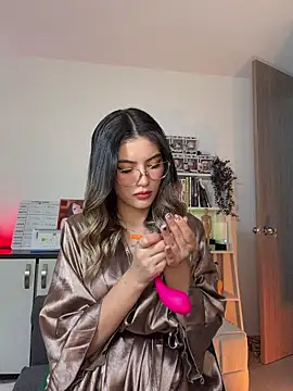 Your Honeey online show from 17, 2, 2026