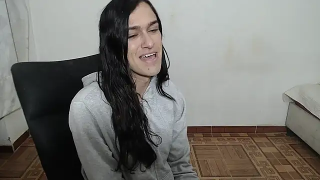 Snapshot of sweet1Girl chatting on 8, 6, 2026 sweet1Girl online show from 8, 6, 2026