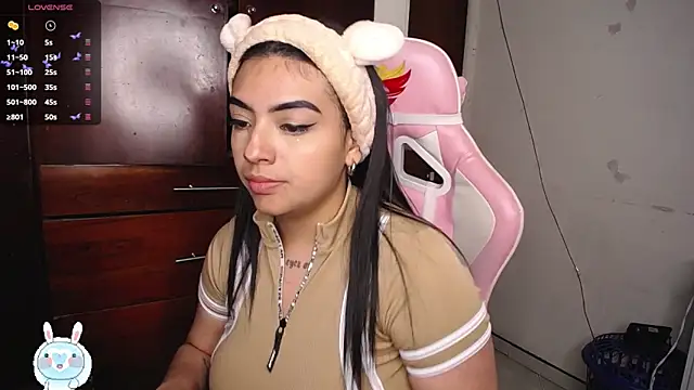 Snapshot of eva_six chatting on 15, 9, 2025 eva six online show from 15, 9, 2025