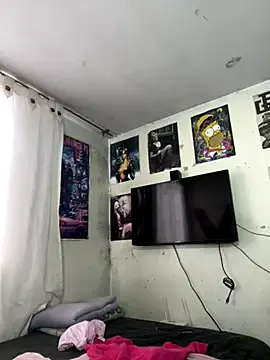 eva six online show from 15, 10, 2025