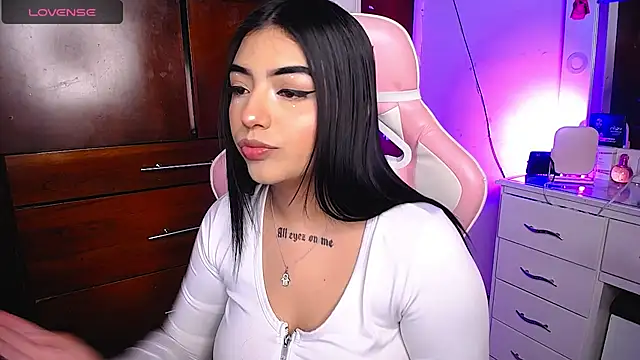 Snapshot of eva_six chatting on 18, 3, 2025 eva six online show from 18, 3, 2025