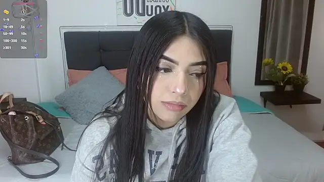 eva six online show from 8, 10, 2025