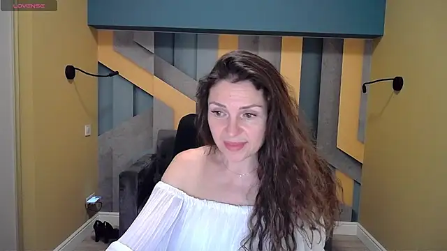 EllaLong online show from 31, 12, 2024