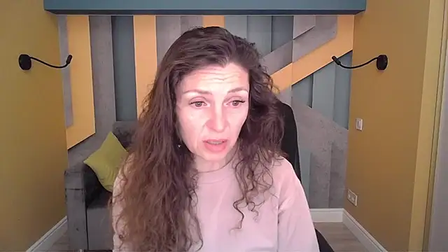 EllaLong online show from 24, 3, 2026