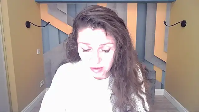 EllaLong online show from 7, 2, 2026