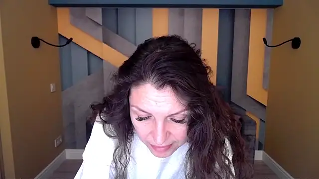 EllaLong online show from 20, 2, 2026