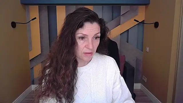 EllaLong online show from 22, 12, 2025