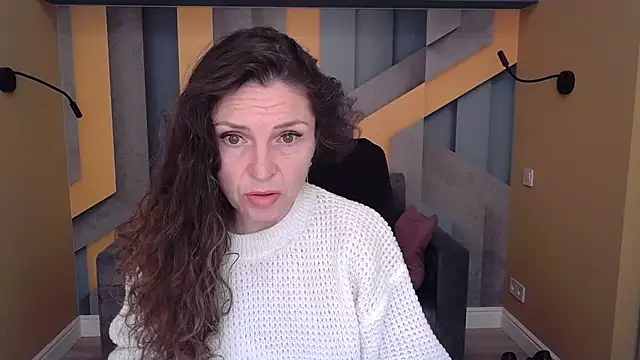 EllaLong online show from 21, 10, 2025