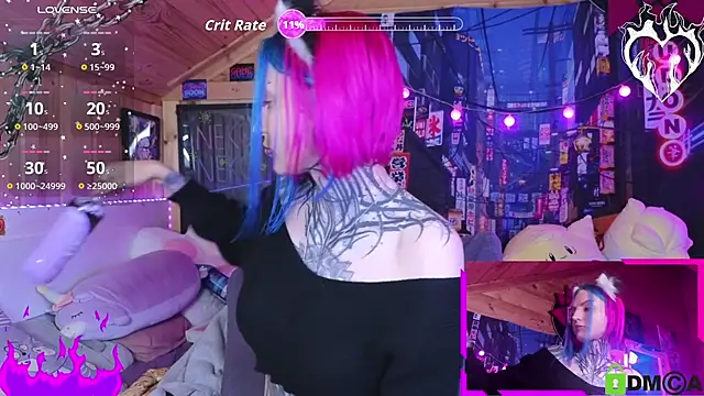 Snapshot of NekoCyber chatting on 30, 10, 2025 NekoCyber online show from 30, 10, 2025