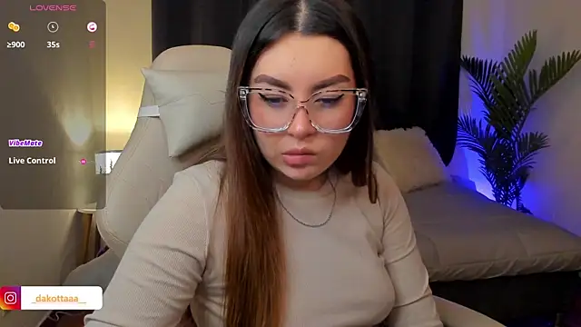 dakottaa  online show from 27, 11, 2025