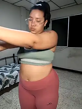 DanelyLopez online show from 5, 12, 2025