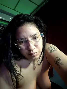 DanelyLopez online show from 7, 2, 2025