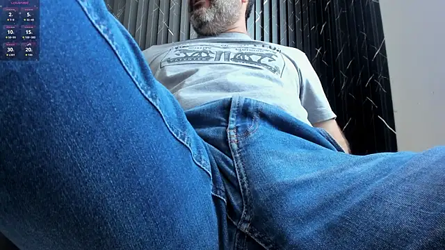 Snapshot of Maxi_TheBigDaddy chatting on 28, 7, 2026 Maxi TheBigDaddy online show from 28, 7, 2026