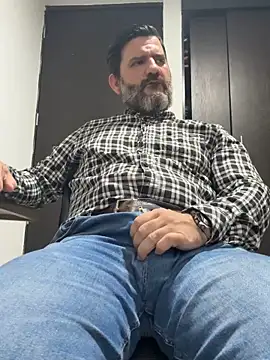 Maxi TheBigDaddy online show from 4, 6, 2026