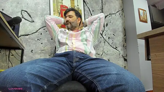 Maxi TheBigDaddy online show from 4, 3, 2026