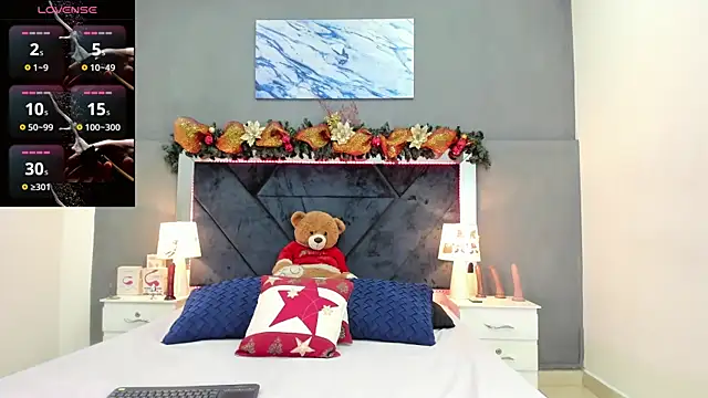 Lauralove 69 online show from 20, 12, 2025