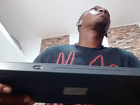 Snapshot of ammy_Ger1 chatting on 23, 10, 2025 ammy Ger1 online show from 23, 10, 2025