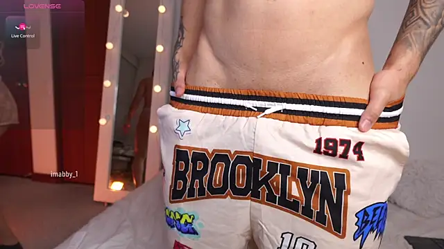 im abby  online show from 4, 11, 2025