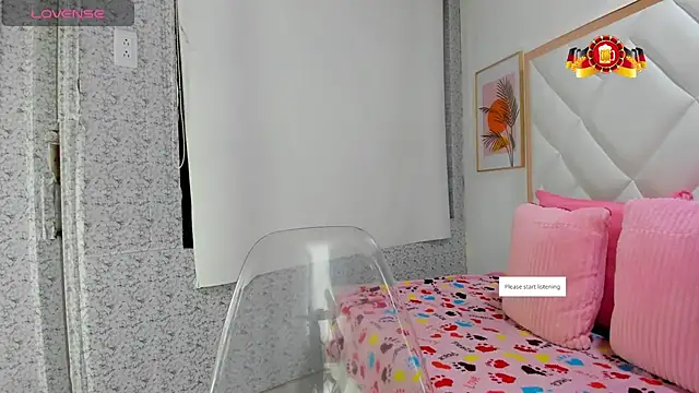 EmiliBonnie online show from 1, 10, 2025