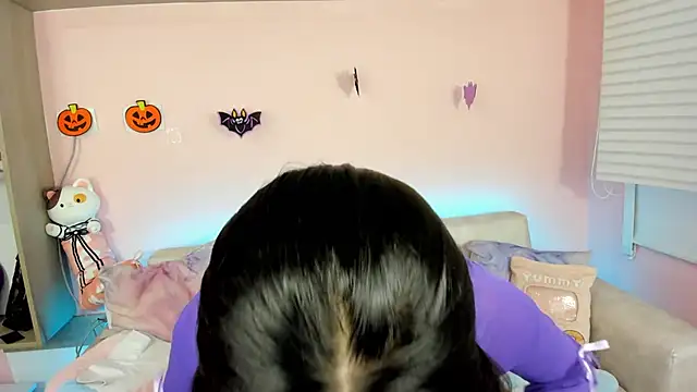 tinysara online show from 24, 10, 2025