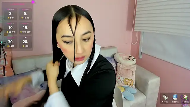 tinysara online show from 8, 2, 2026