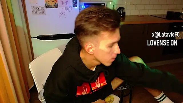 Snapshot of Midnighter_ chatting on 20, 9, 2025 Midnighter online show from 20, 9, 2025