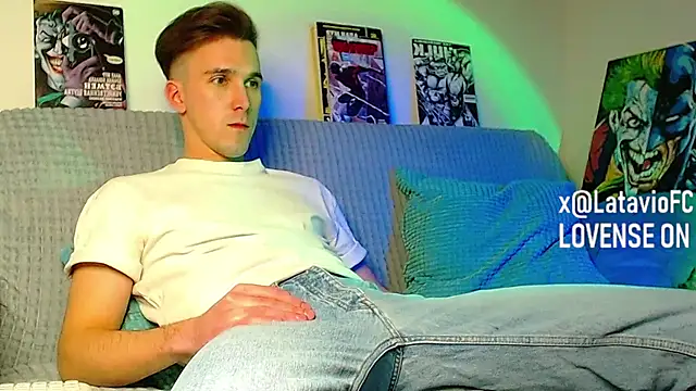 Snapshot of Midnighter_ chatting on 27, 3, 2026 Midnighter online show from 27, 3, 2026