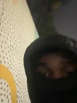 Snapshot of BBC_LONGPIPE22 chatting on 7, 10, 2025 BBC LONGPIPE22 online show from 7, 10, 2025