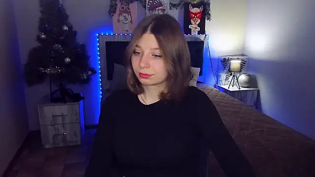 RinaMoore online show from 10, 1, 2025