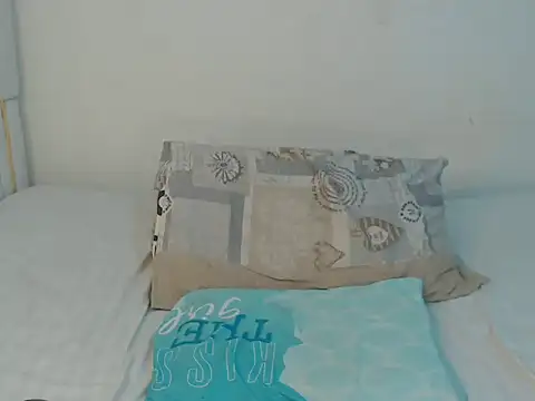 wetmypants online show from 27, 2, 2026