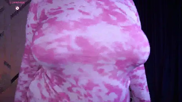 CuteAmberr online show from 7, 2, 2025